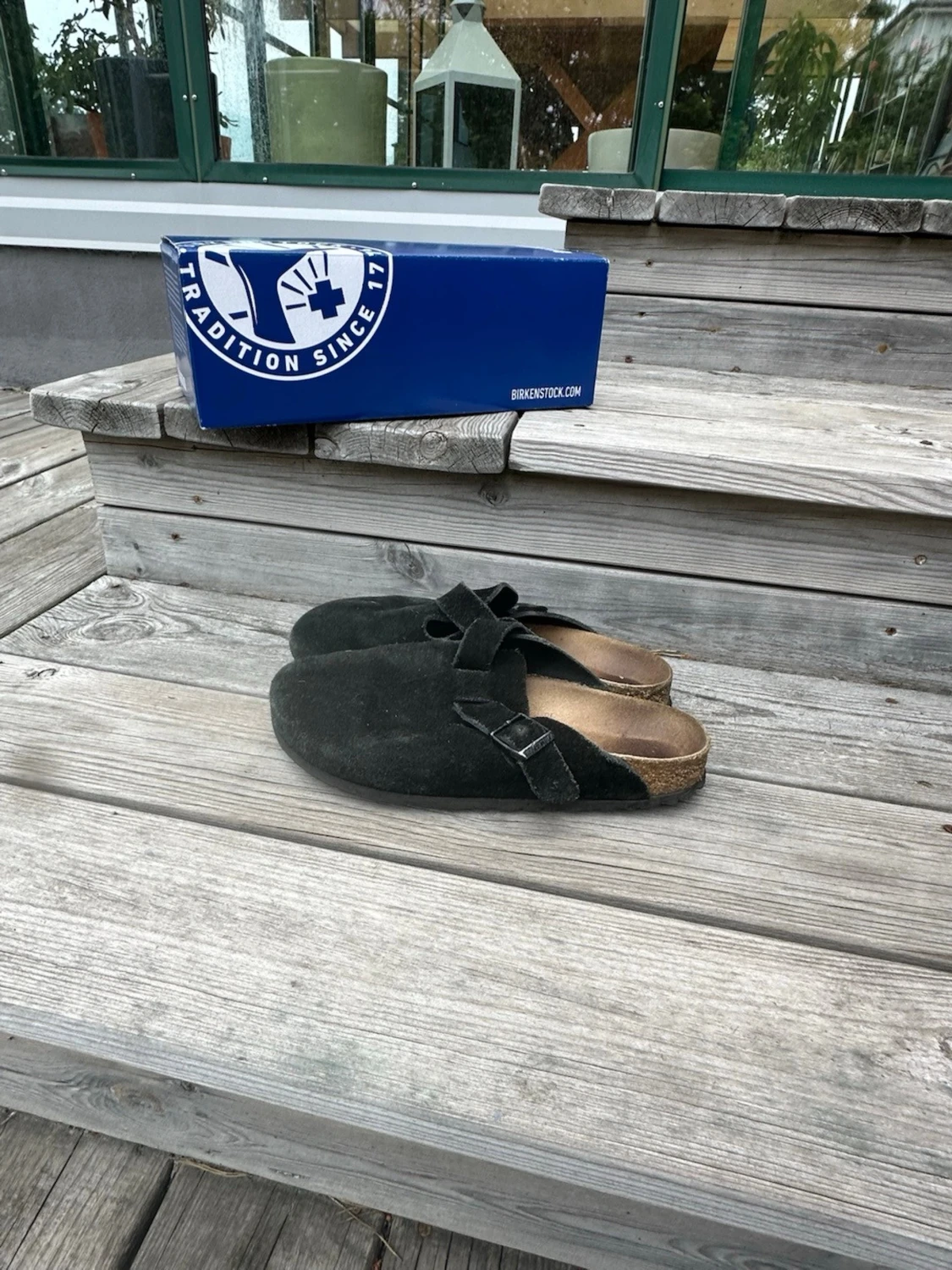 Svarta Birkenstock tofflor mocka