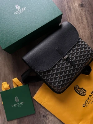 Axel väska  - Helt ny 