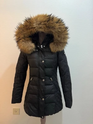 Rockandblue  - Rockandblue Jacka. Äkta päls 