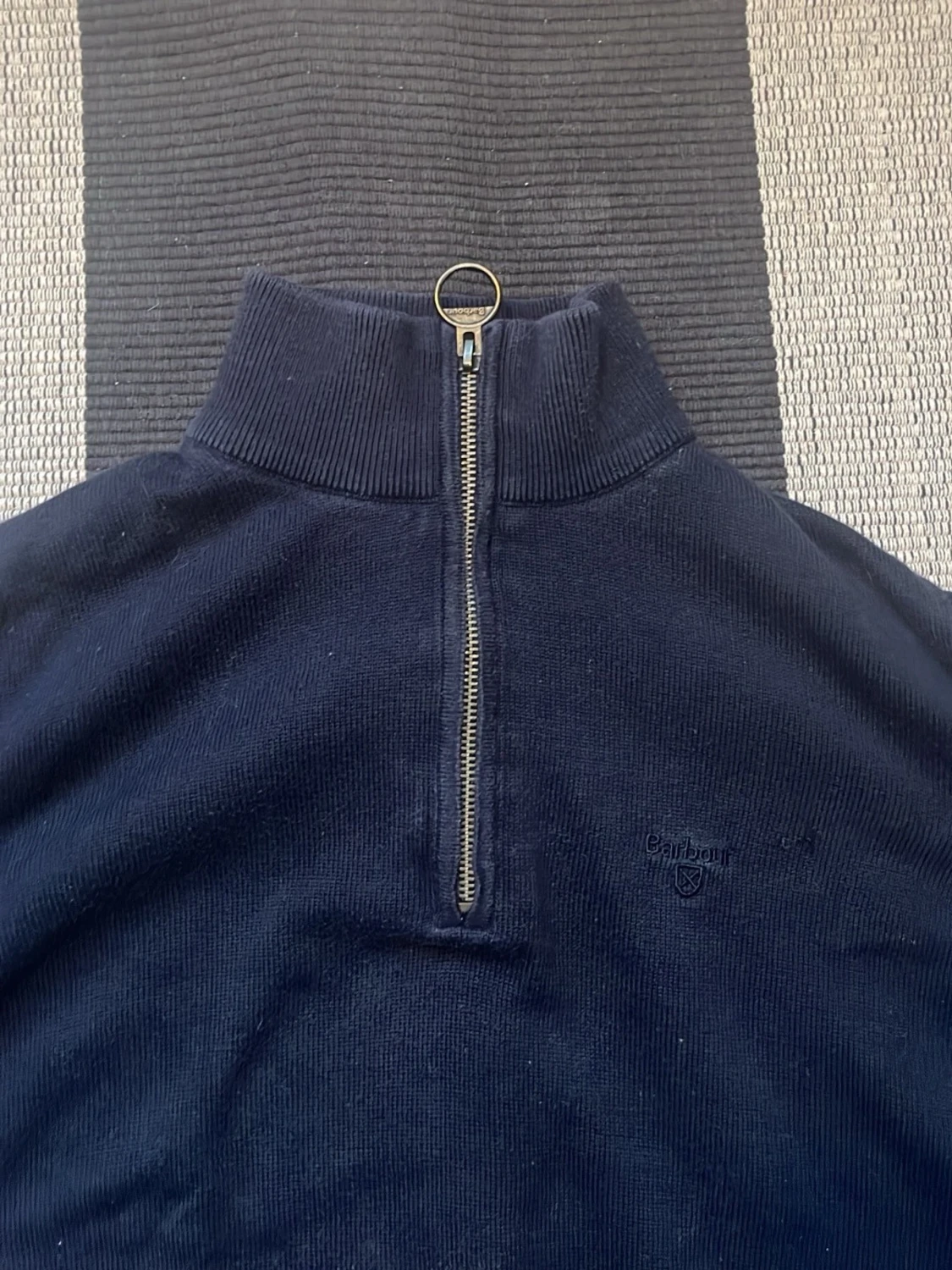 Marinblå halvzip från Barbour - 2