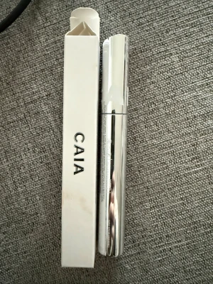 Caia Seerum mascara  - Oandvänd Från julkalendern 2025 Caia seerum mascara 