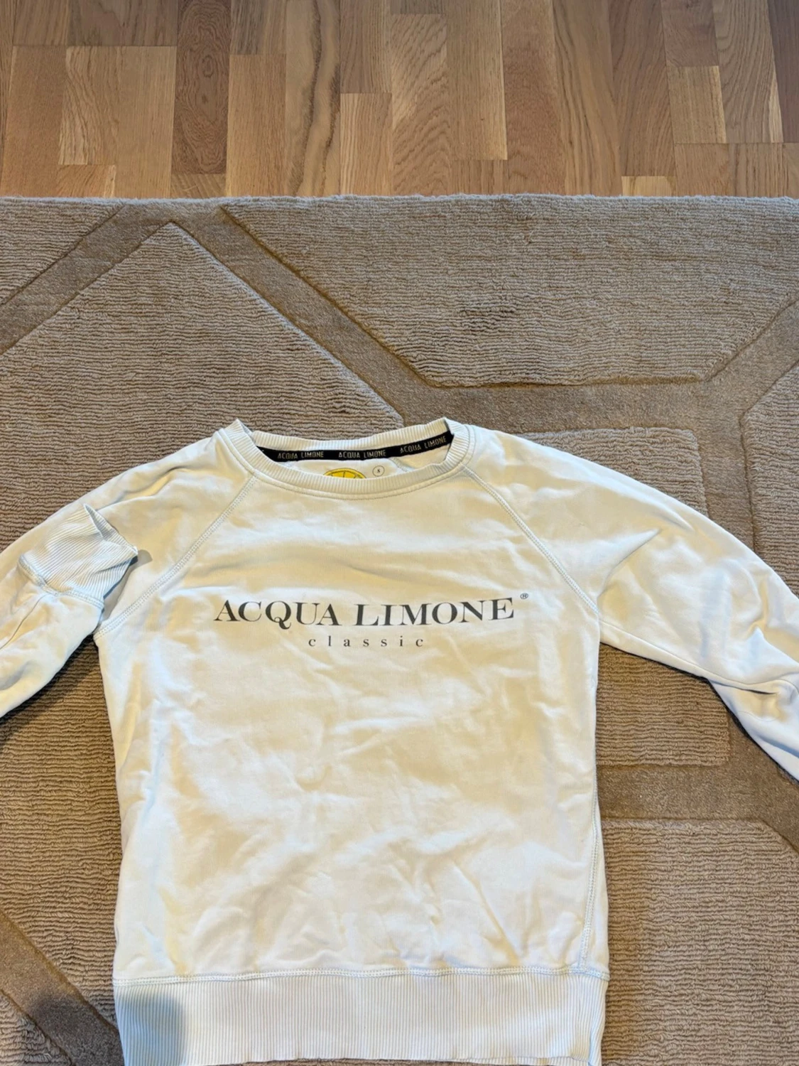 Ljusblå och mörkblå sweatshirt från Acqua Limone - 2