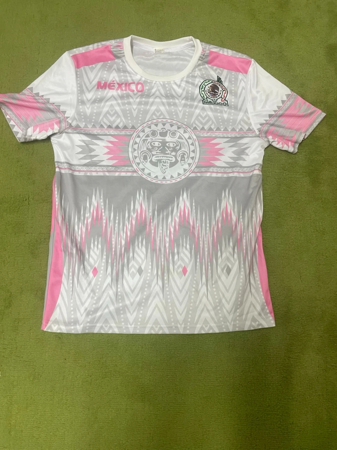 Mexikansk fotbollströja i vitt och rosa