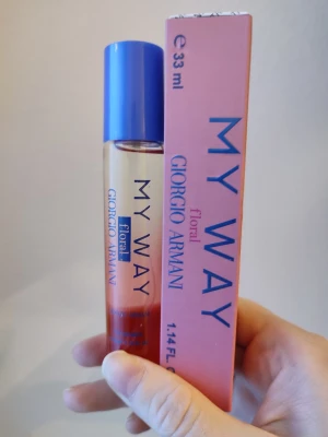 Giorgio Armani My Way Floral  - Giorgio Armani My Way Floral Perfume. 33ml bottle. New! A great summer/spring fragrance.