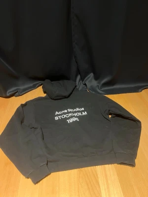 Acne studios Stocholm hoodie - Kom gärna med frågor, kvitto finns och priset kan diskuteras💕💕