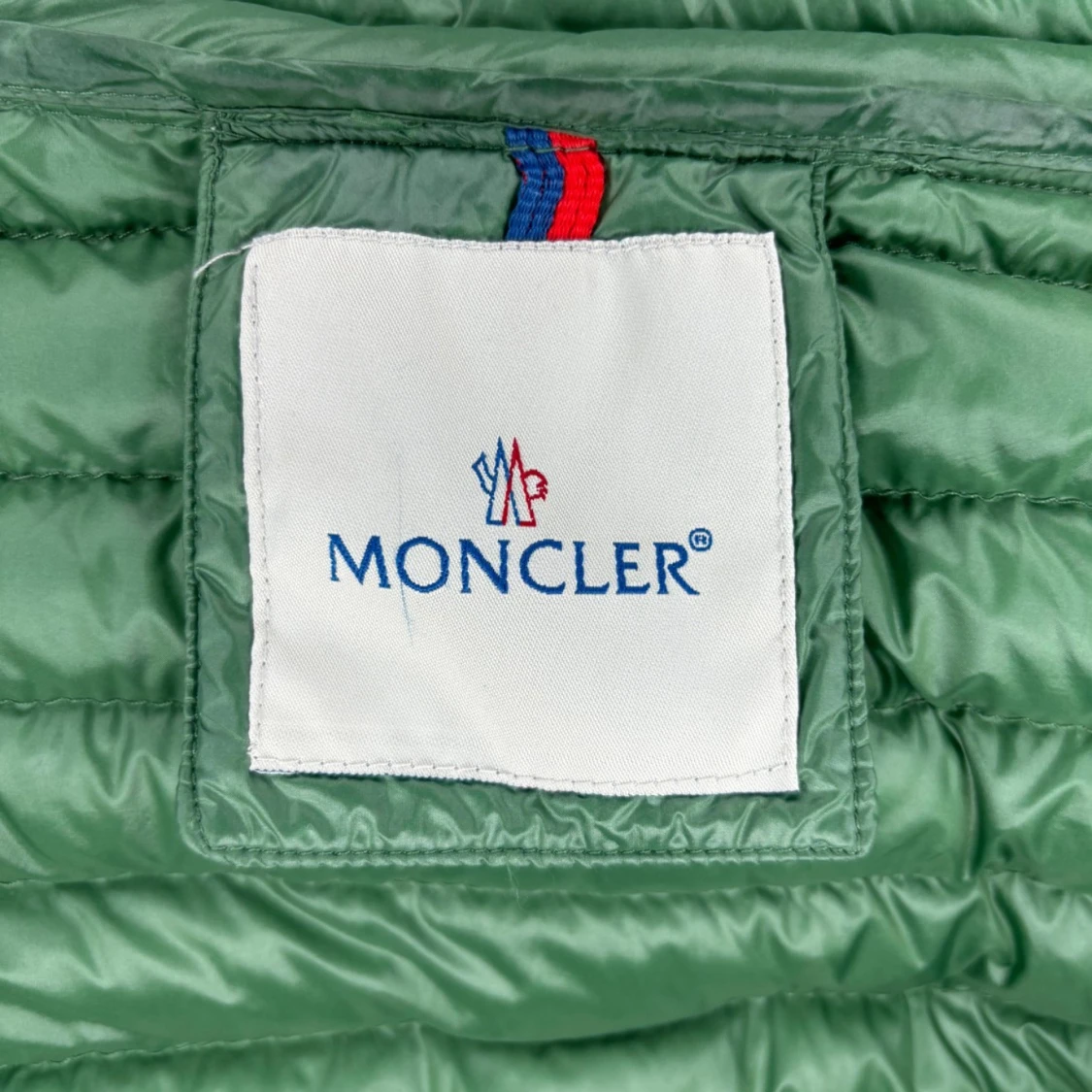 Grön pufferjacka från Moncler - 2