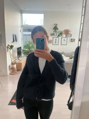 Selected femme kofta - Blå kofta som inte används, tecken på användning (nopprig), stl xs🩷