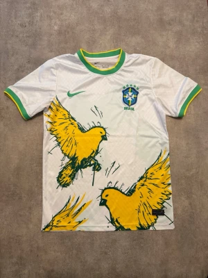 Football tröja - Ganska nya, använt den några gånger