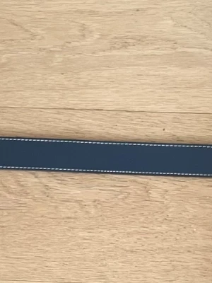 H belt Blue - Blue h belt. Brand new. Never worn. 110cm