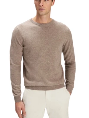 John Henric Kashmir  - Säljer nu denna John Henric Kashmir tröja, skriv för fler bilder/frågor🙌🏼 Mysig beige tröja i 100% kashmir från John Henric. Klassisk rund halsringning och långärmad modell, perfekt för dig som gillar stilren och enkel design. Supermjuk och skön att ha på sig, passar till allt och ger en clean look. Nypris ligger på cirka 2200 och jag säljer för endast 949