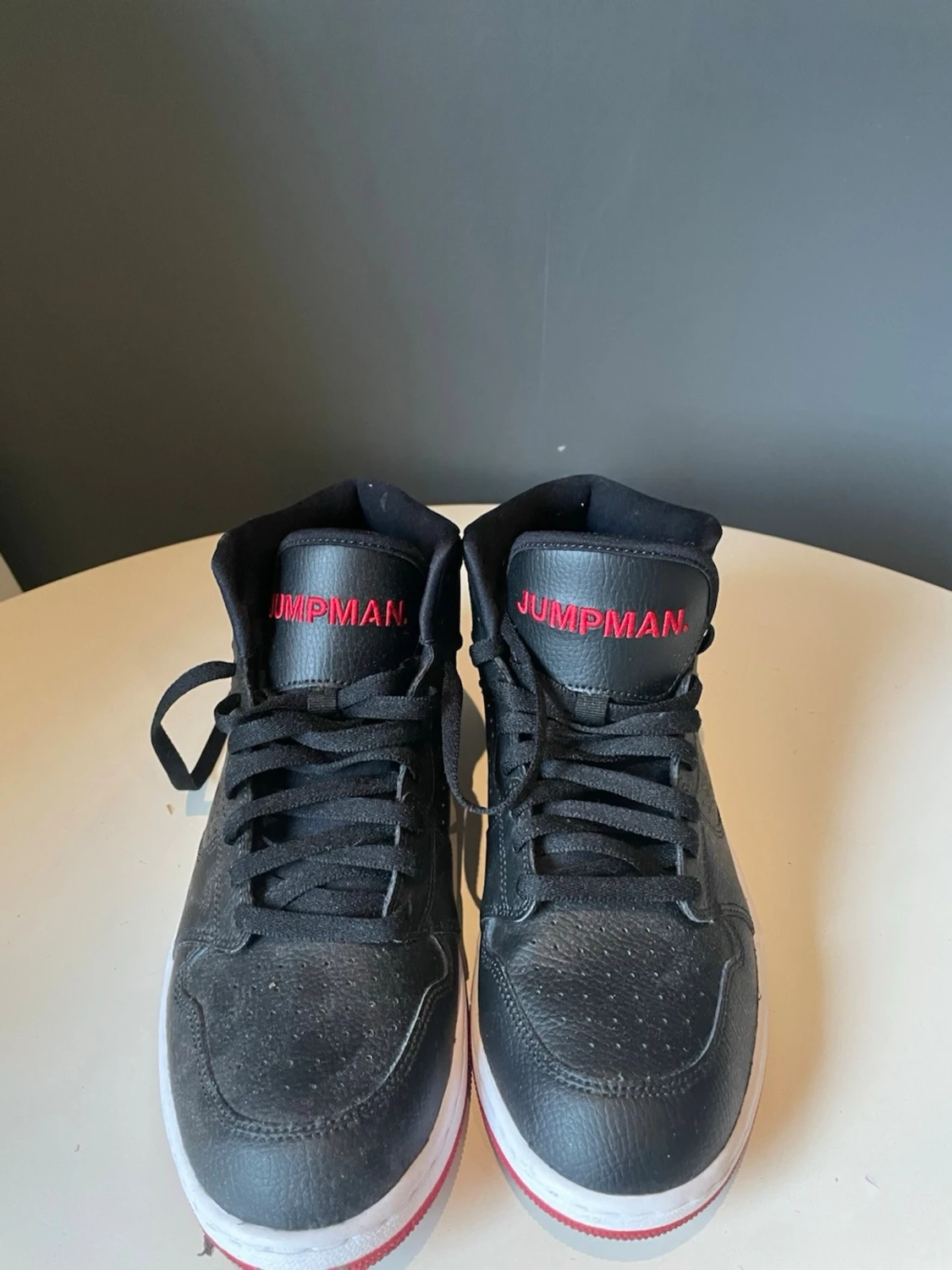 Svarta Jumpman sneakers high