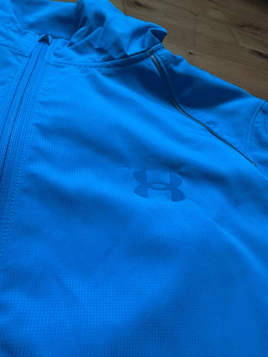Blå vindjacka från Under Armour - 1