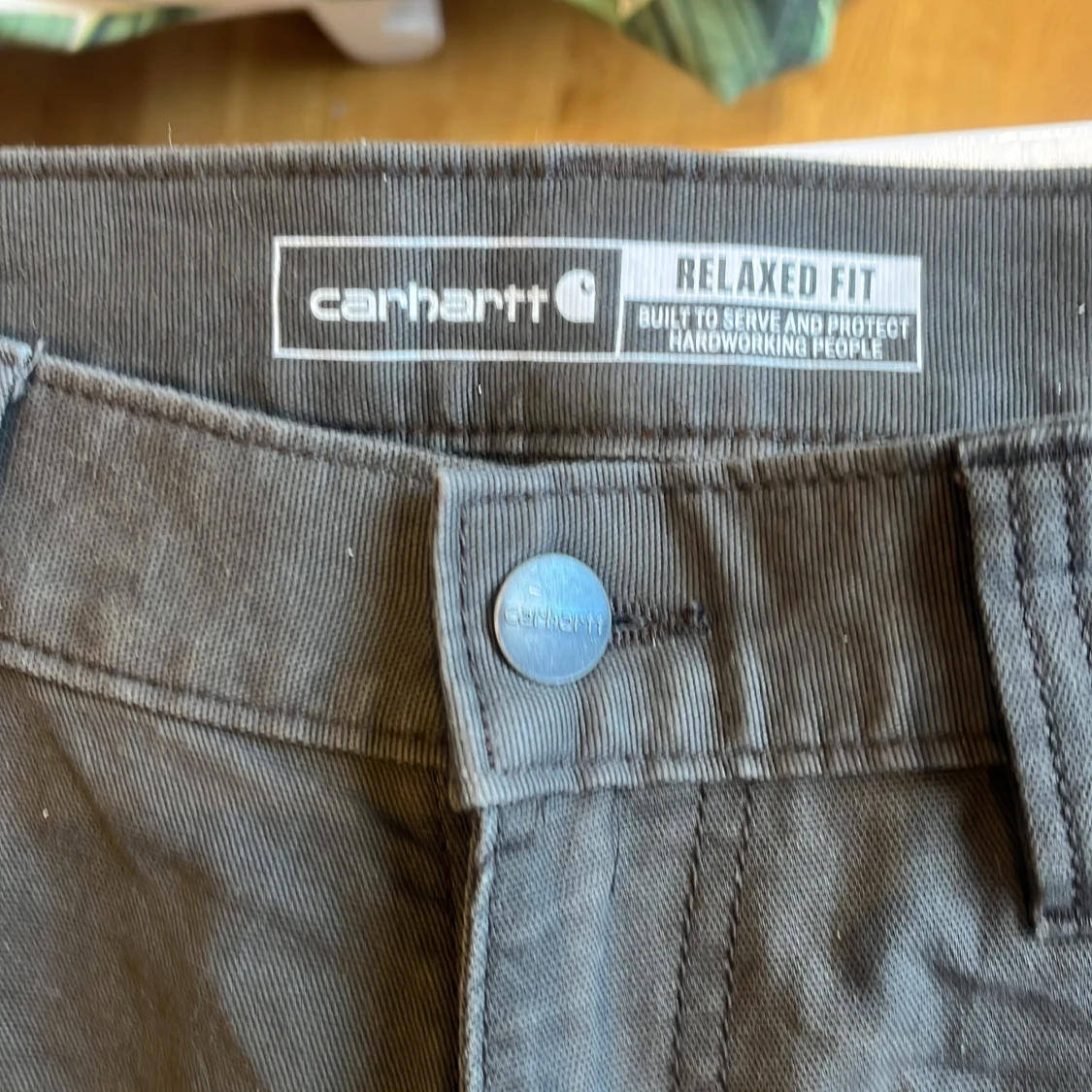 Grå byxor från Carhartt - 92