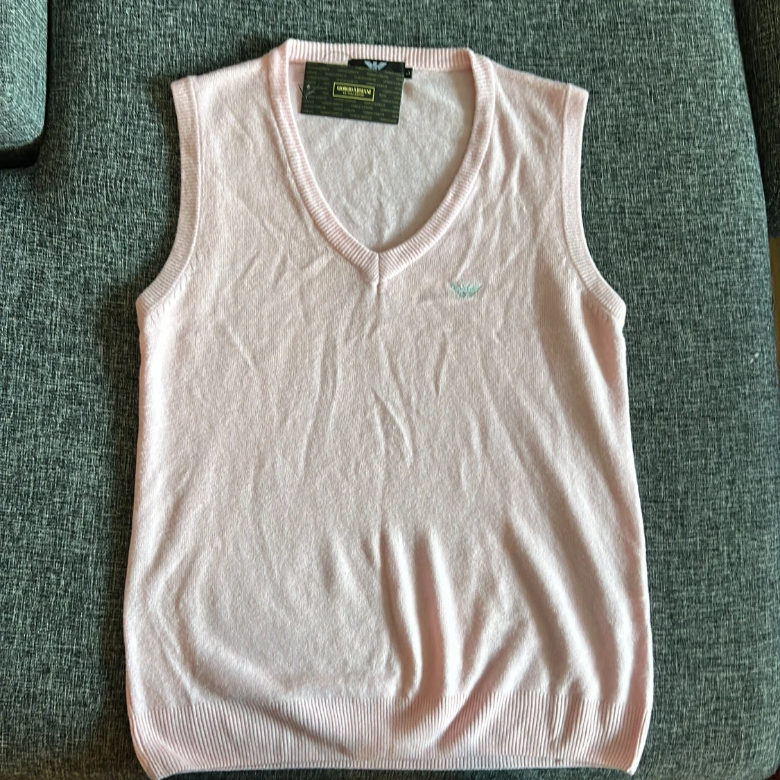 Ljusrosa väst från Giorgio Armani