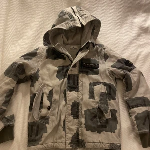 Stone Island Jacka - !