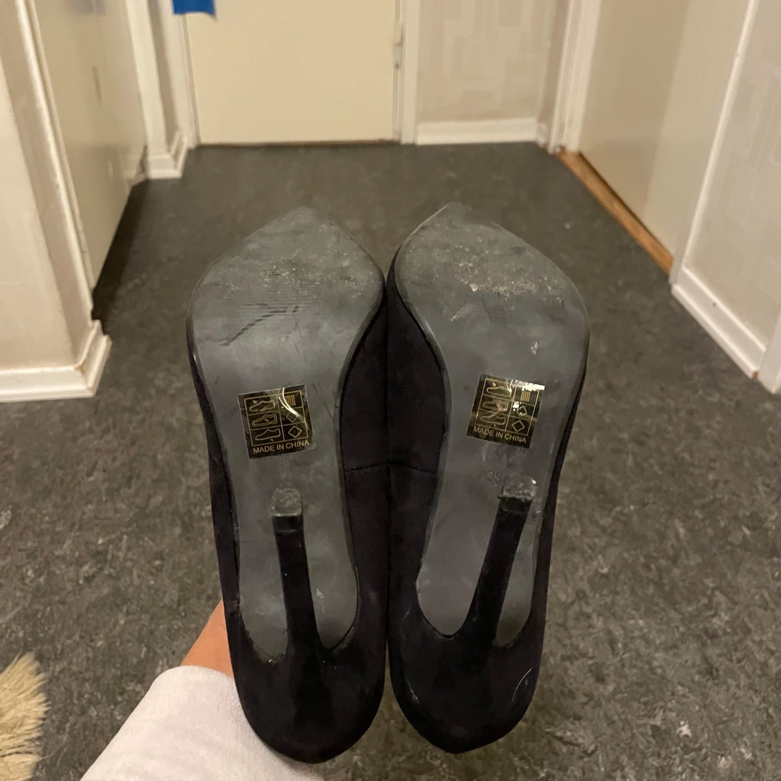 Svarta pumps från Only