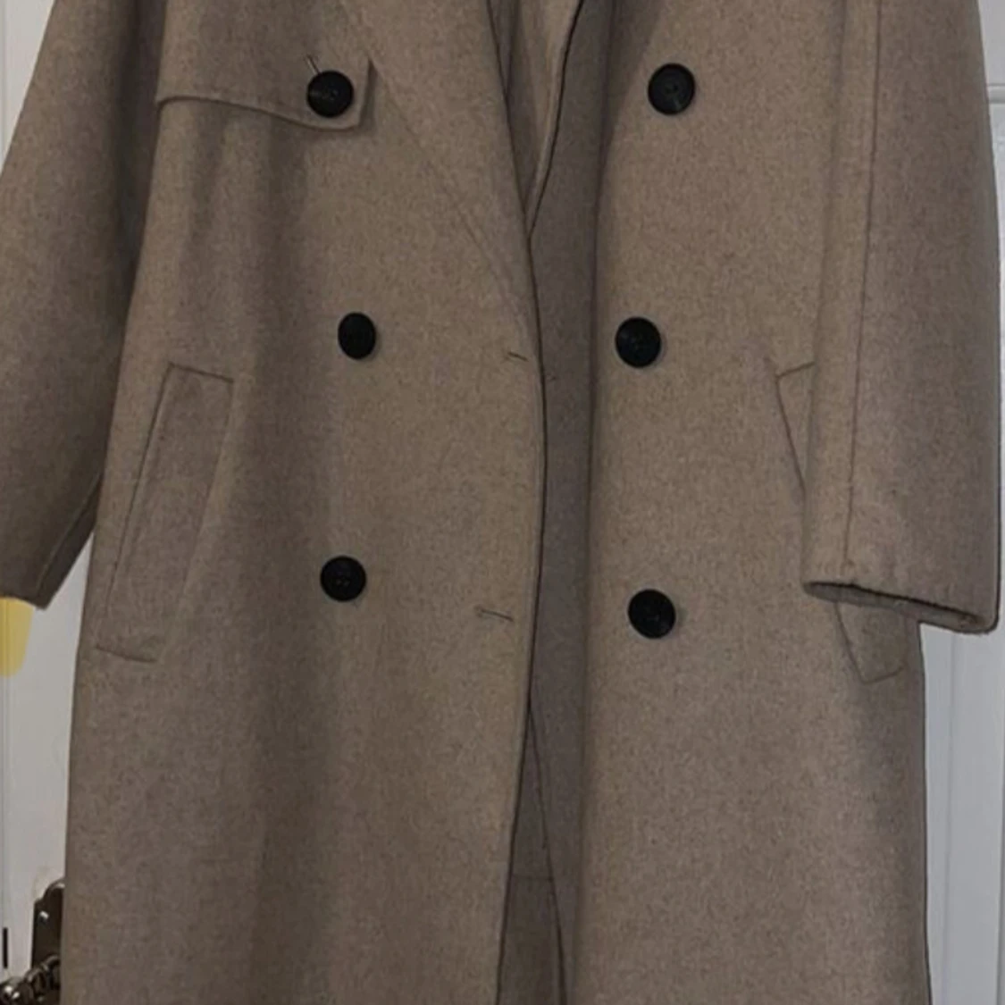 Beige kappa med bälte från Zara Ullmix strl S - 93