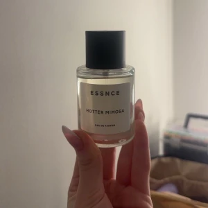 Essnce Hotter Mimosa - Hotter mimosa ifrån essnce🫶🏼 oanvänd 