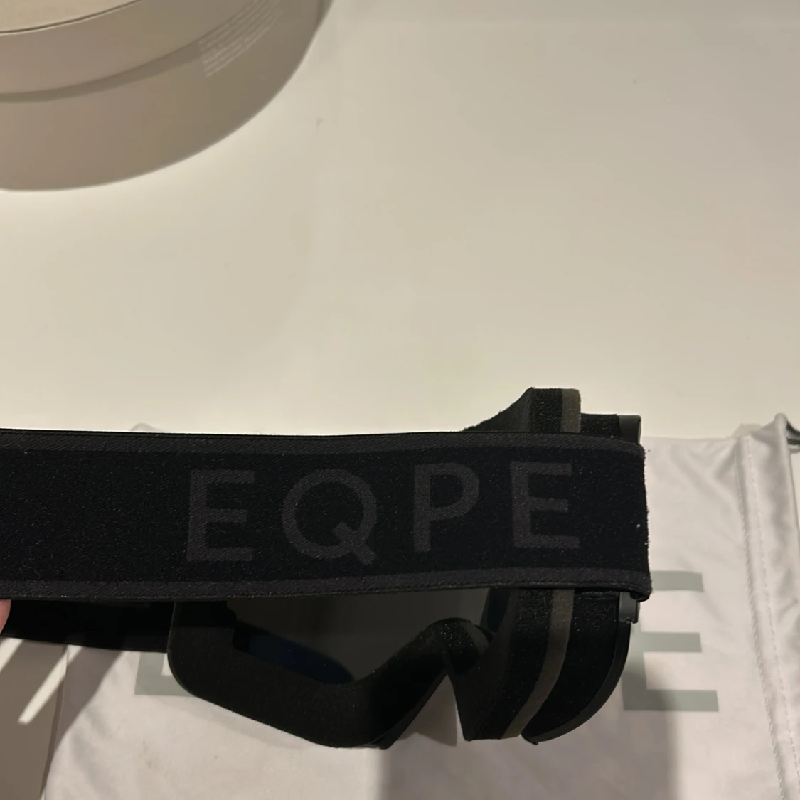 Svarta skidglasögon från EQPE - 91