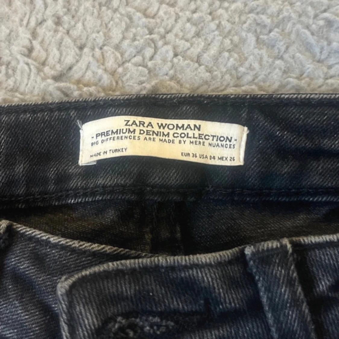 Mörkgråa lågmidjade jeans - 92