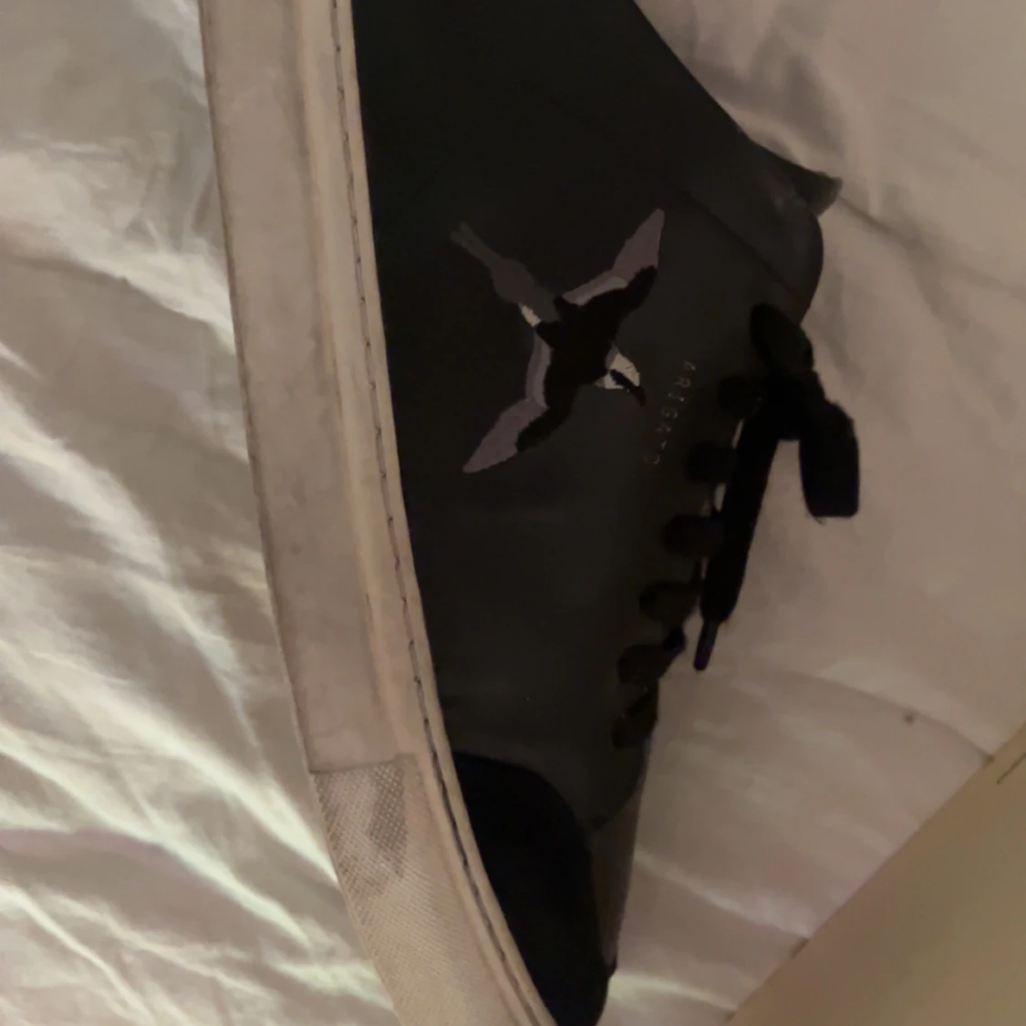 Svarta sneakers från Axel Arigato - 90