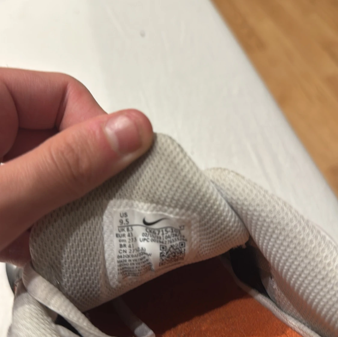 Nike Air Max sneakers i silver och svart - 92