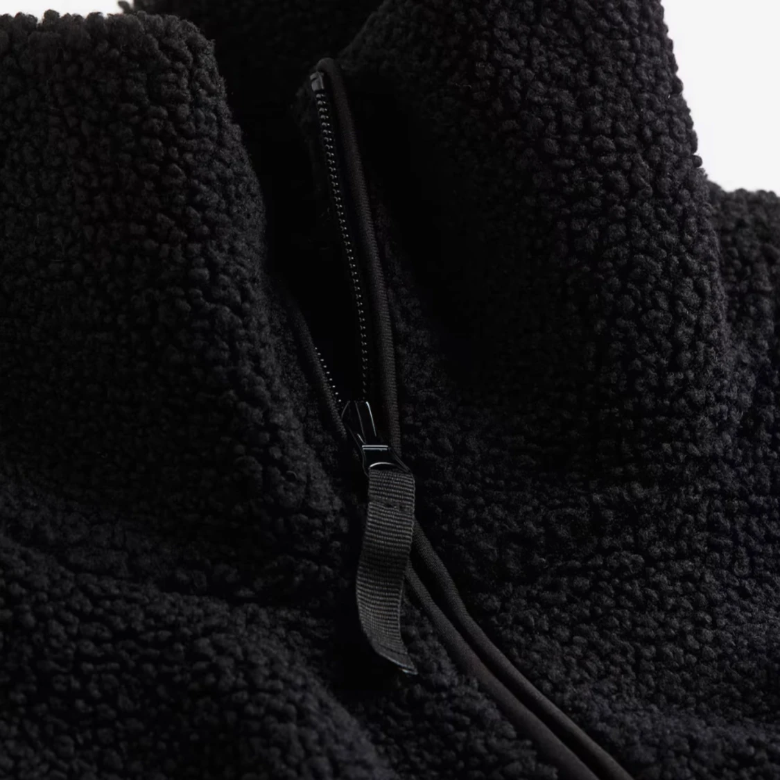 Svart teddyjacka - 90