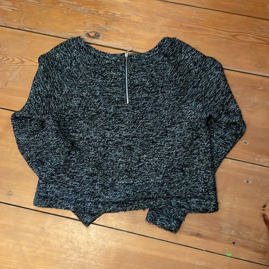 Grå stickad tröja - 90