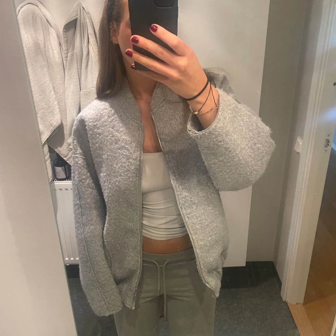 Grå bomberjacka Zara - 90