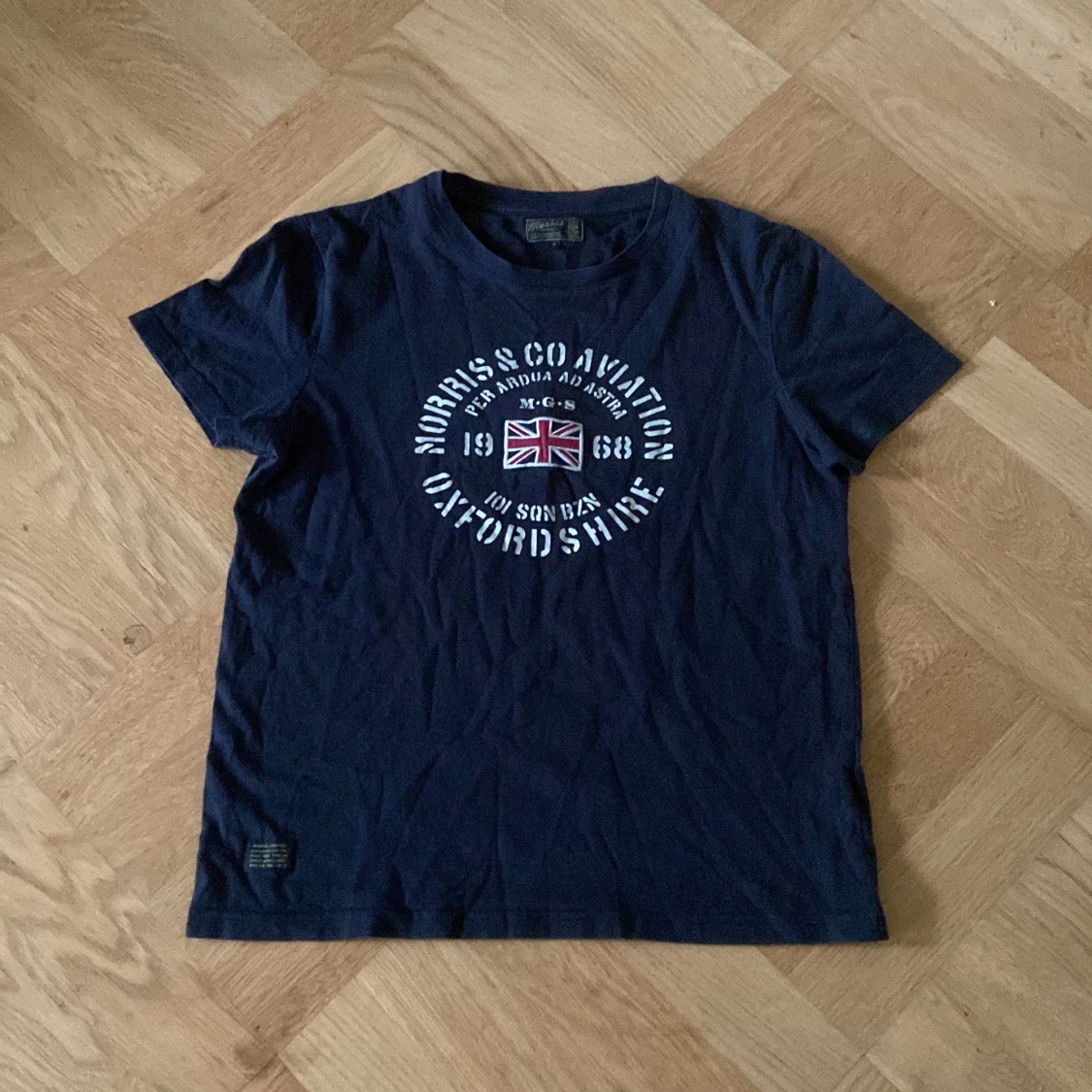 Morris T-shirt