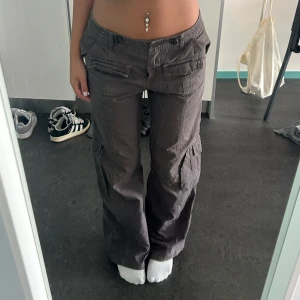 Brandy melville cargo  - Kommer inte till användning🫶🏻hör av dig vid frågor. Nypris ca 500
