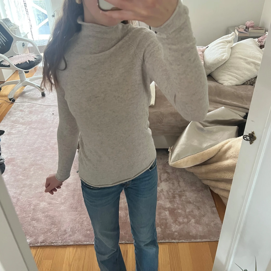 Beige kashmir tröja