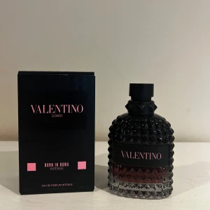 Valentino Born In Roma Intense  - Valentino Born In Roma Intense full presentation!     65/100ml.