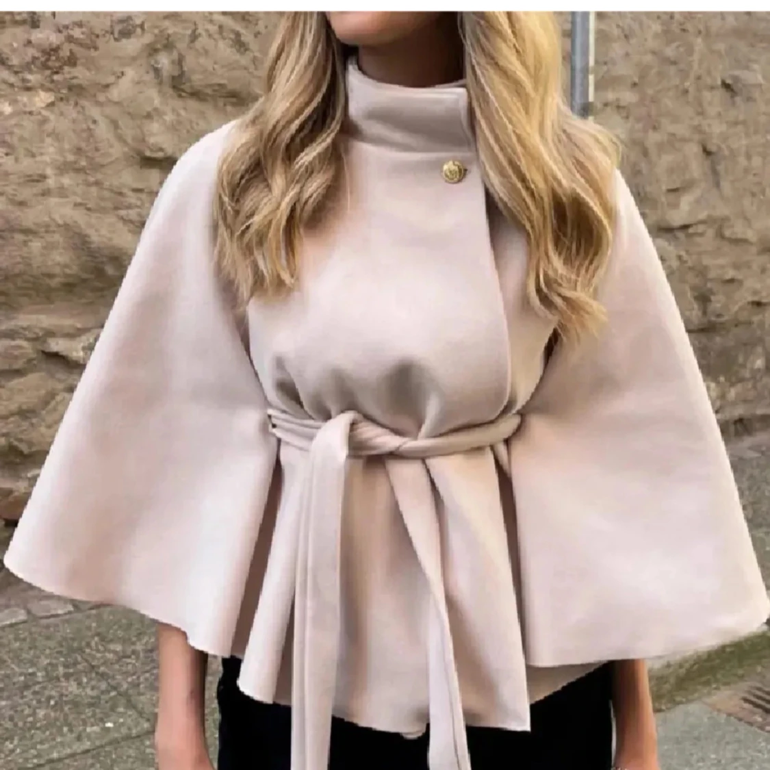 Beige Missäy poncho 