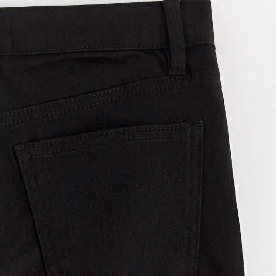 Svarta bootcut jeans - 2