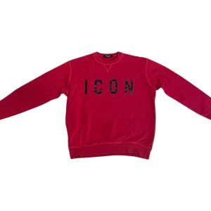 Dsquared2 Sweatshirt - Snygg röd sweatshirt från Dsquared2. Köpt ifrån FARFETCH och använd runt 8-10 gånger