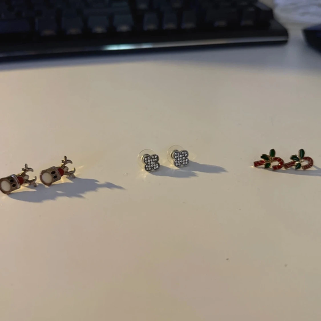 Smyckeset med armband och örhängen - 3