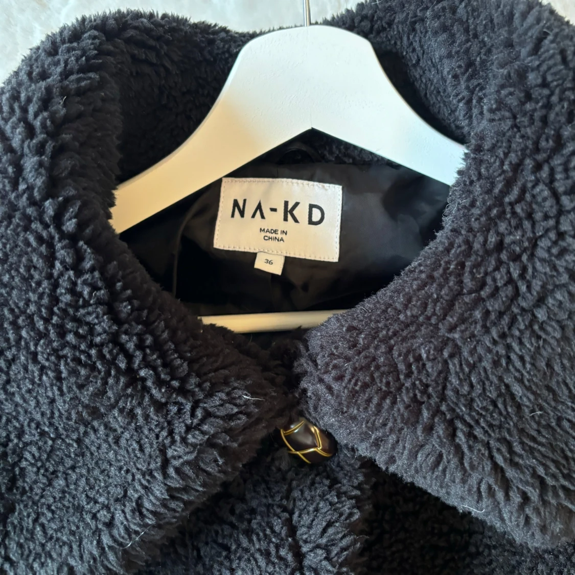 Svart teddyjacka från NA-KD - 91