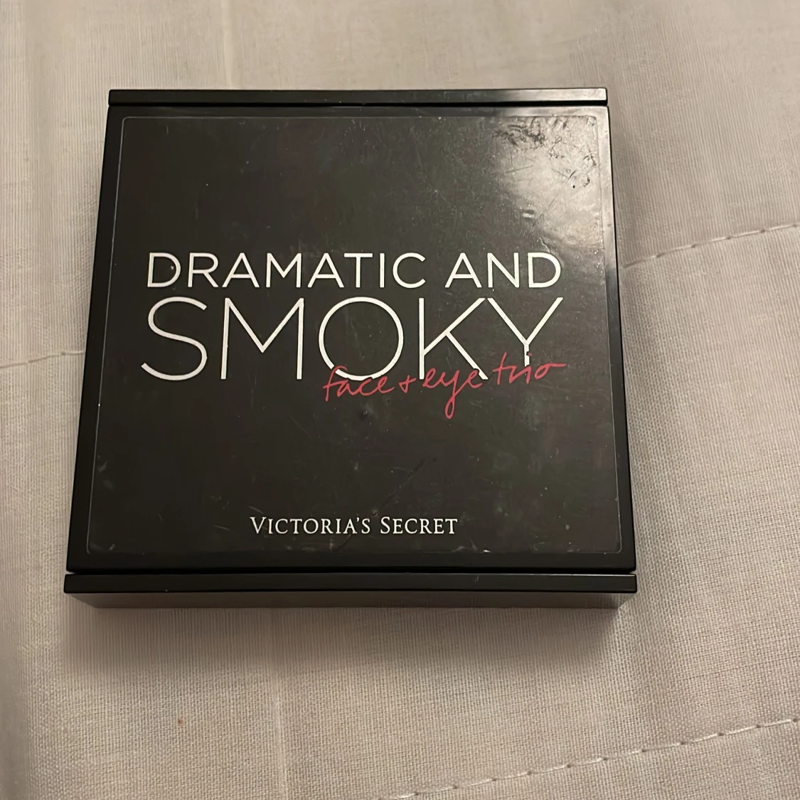 Dramatic and Smoky Face & Eye Trio