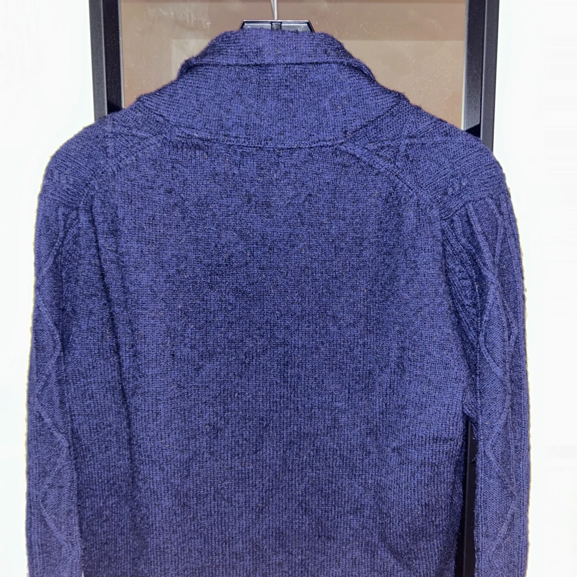 Mörkblå stickad kofta - 90