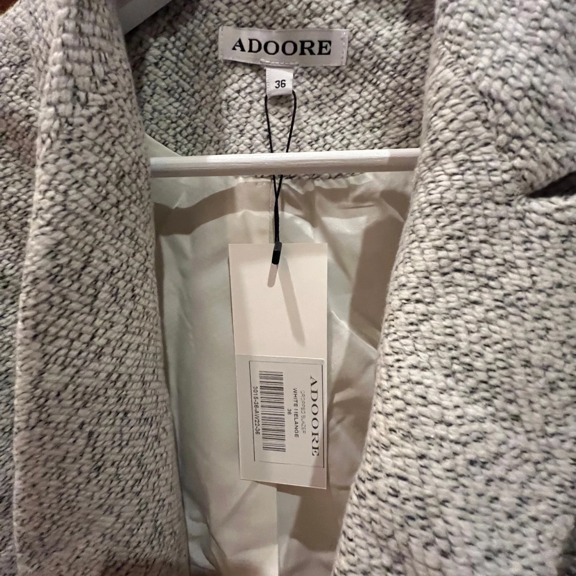 Grå croppad kavaj från ADOORE - 90