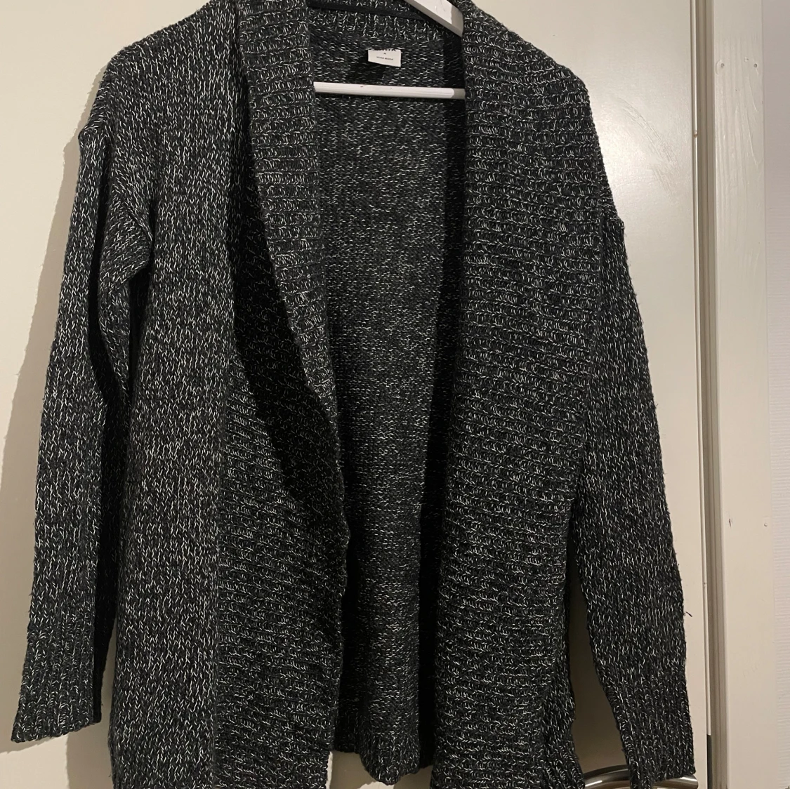 Grå kofta från Vero Moda