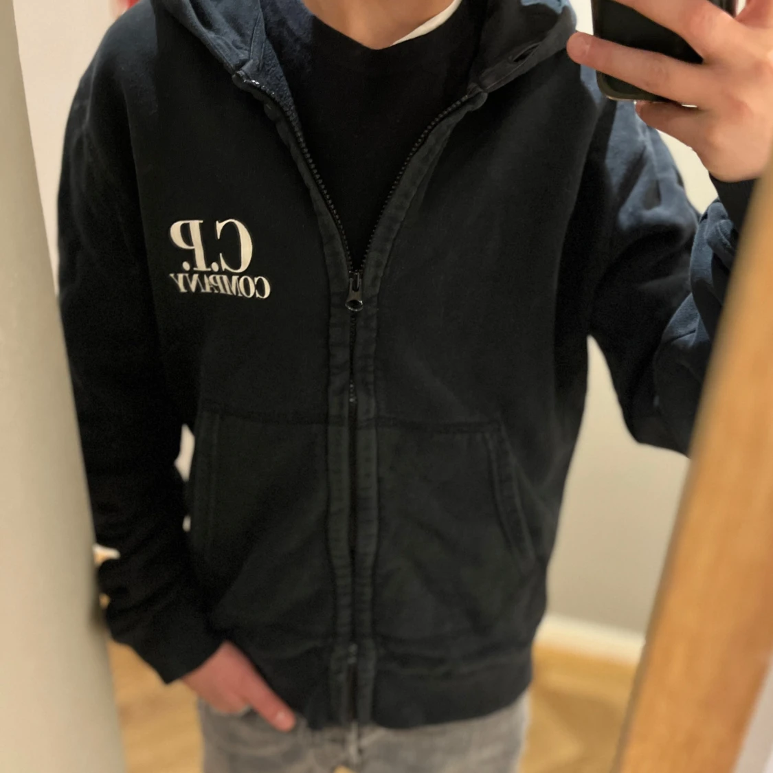 Svart C.P. Company Hoodie - 90