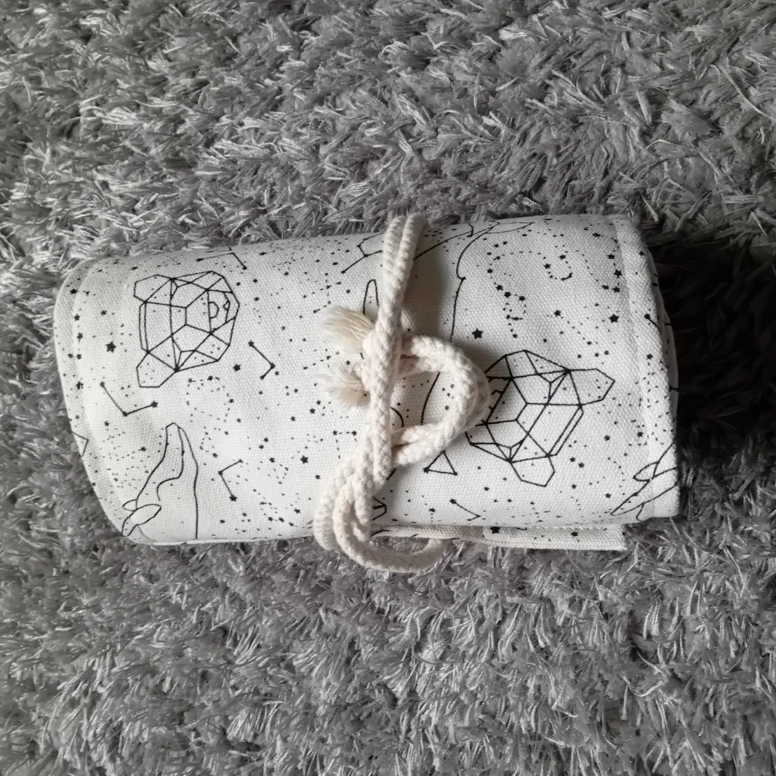 Förvaring/ pencil roll up - 93