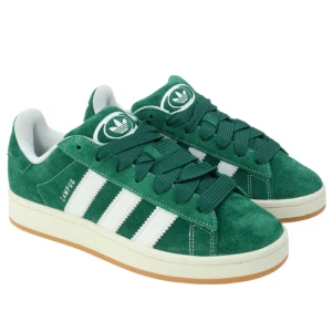 Adidas campus 00 - Nästan aldrig använda!! Så snygga men passar inte min stil💔köpta för 1500