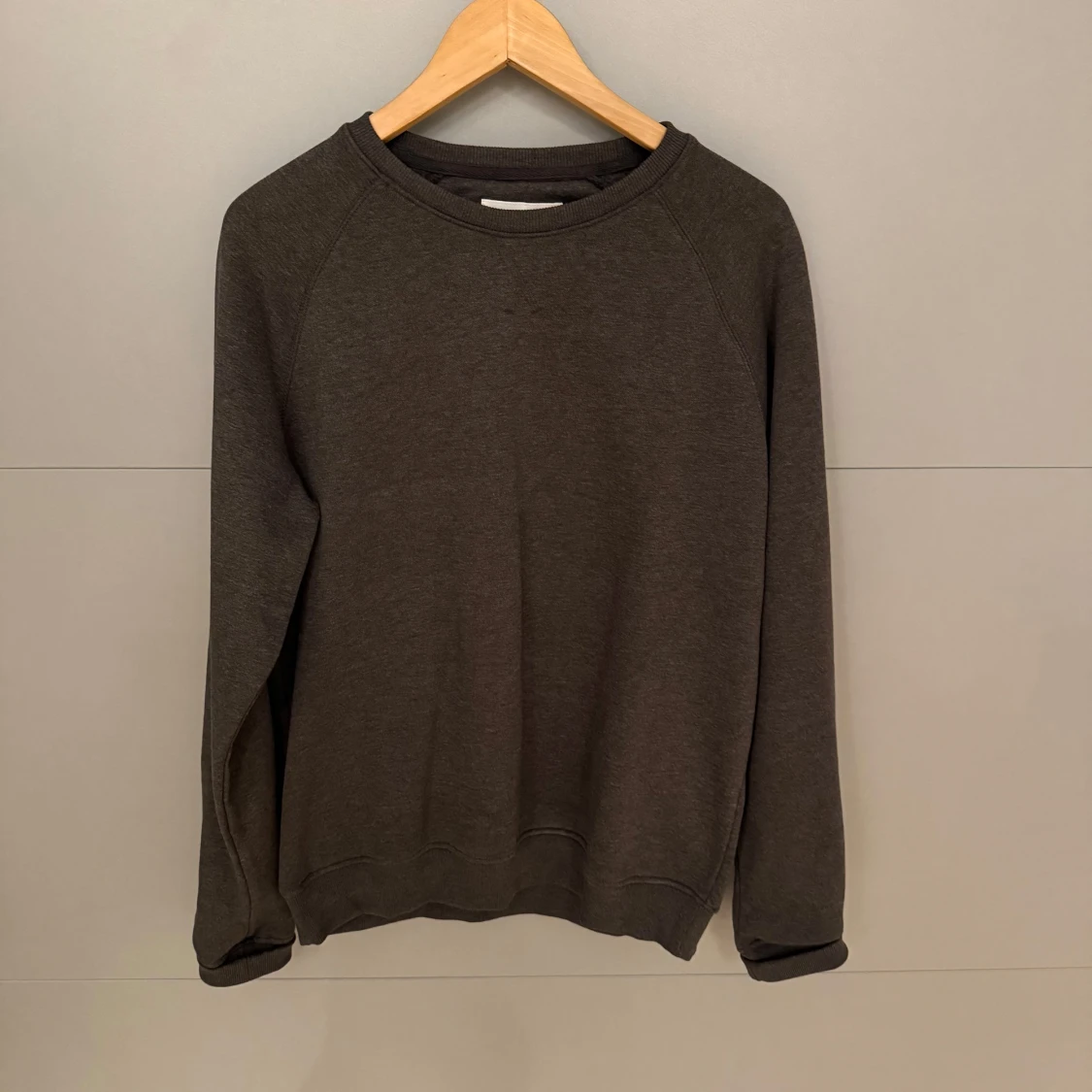 Mörkgrå tröja från Pier One