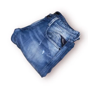 Replay anbass  - Ett par sköna replay anbass jeans. Väldigt bra skick, knappt några tecken på användning. W30 L32 