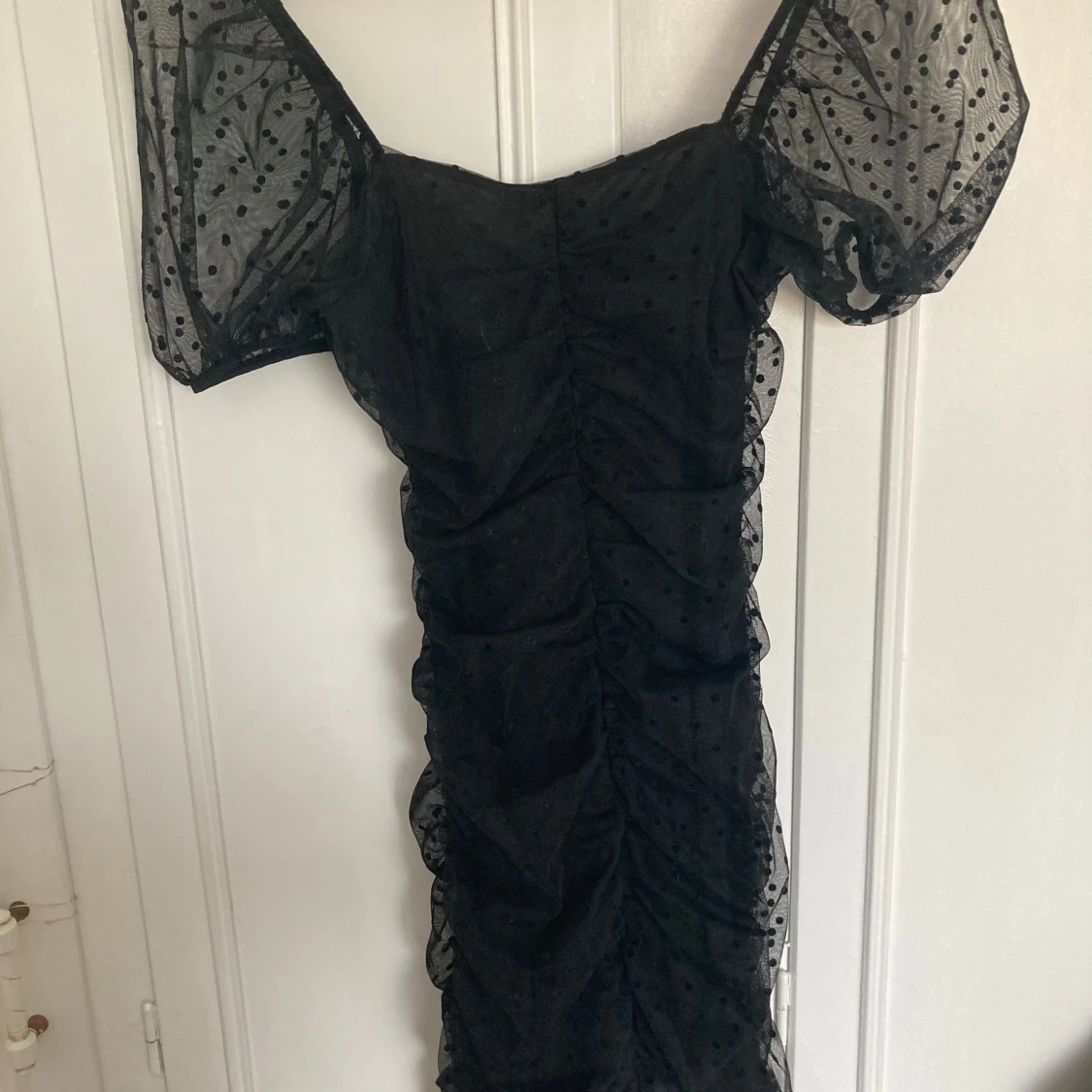 Svart klänning från H&M - 91