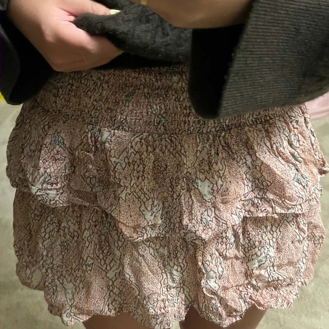 Kort volang kjol❤️