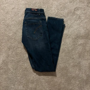 Dondup George - Mycket bra skick, storlek 30 Riktigt snygg tvätt 🤩